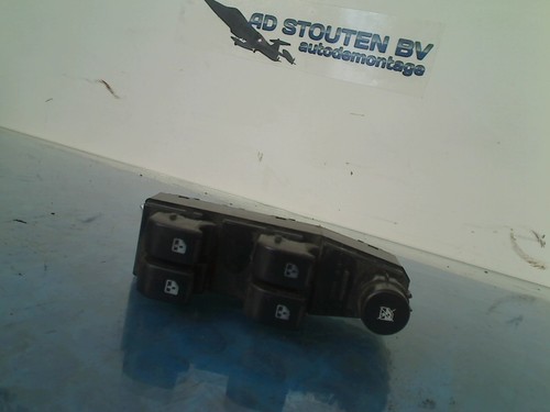 Front window lift button - front,